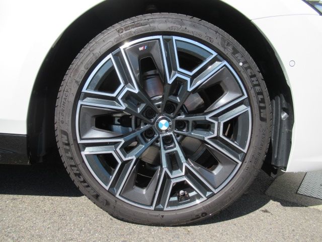 BMW BMW 5series TOURING 2025