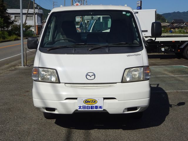 MAZDA BONGO truck 2WD 2010