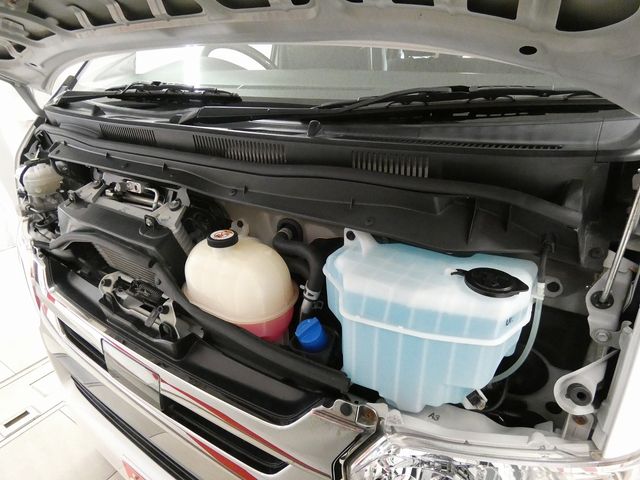 TOYOTA HIACE van 4WD 2019