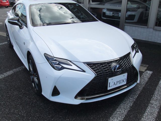 TOYOTA LEXUS RC300h 2021