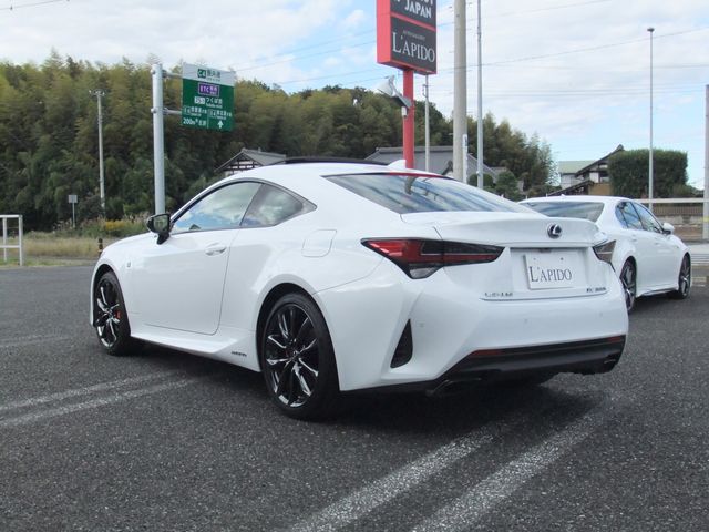 TOYOTA LEXUS RC300h 2021