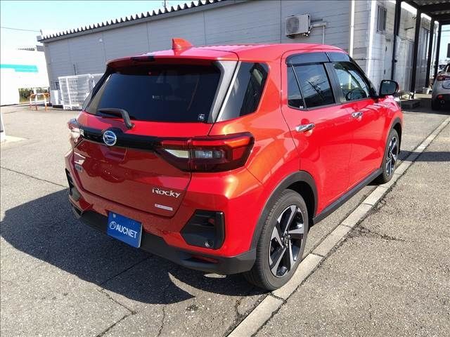 DAIHATSU ROCKY e-SMART HYBRID 2021