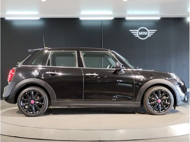 BMW MINI COOPER SD 5DOOR 2020