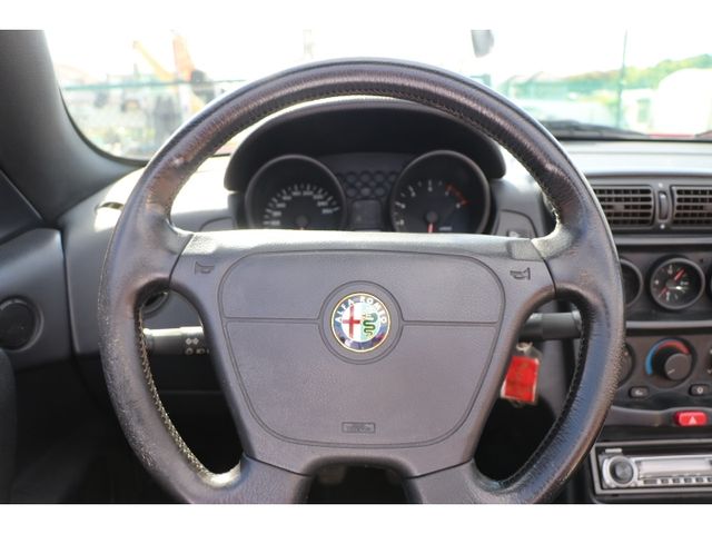 ALFAROMEO ALFAROMEO SPIDER 1996