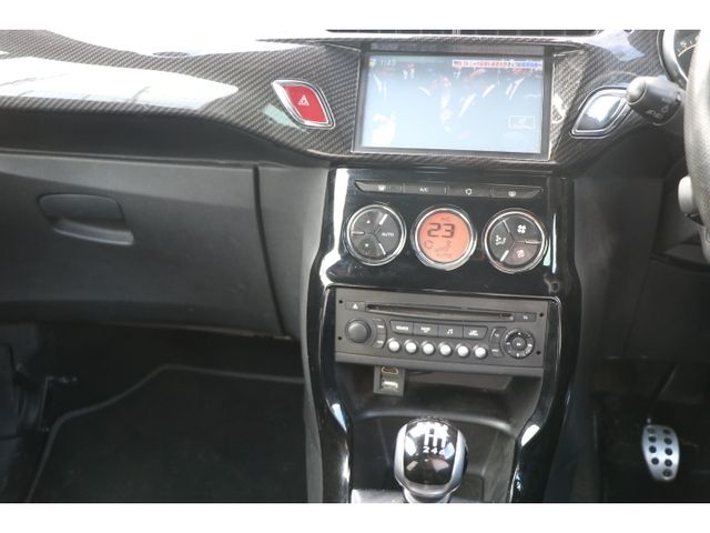 CITROEN CITROEN DS3 2016