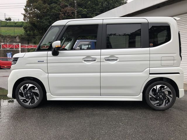 SUZUKI Spacia custom 2025