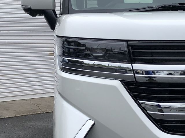 SUZUKI Spacia custom 2025