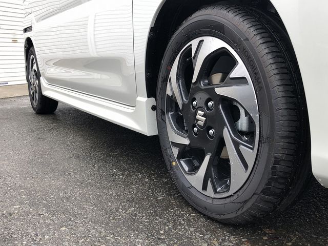 SUZUKI Spacia custom 2025