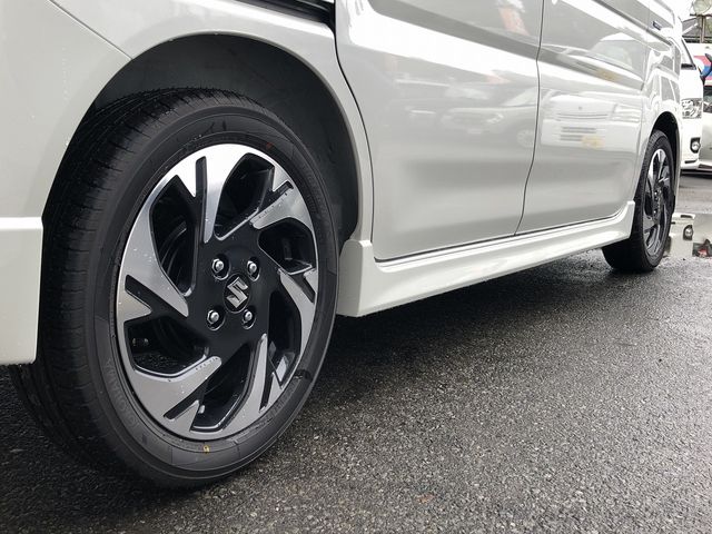 SUZUKI Spacia custom 2025