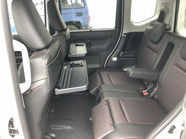 SUZUKI Spacia custom 2025