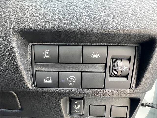 MITSUBISHI DELICA MINI 2024