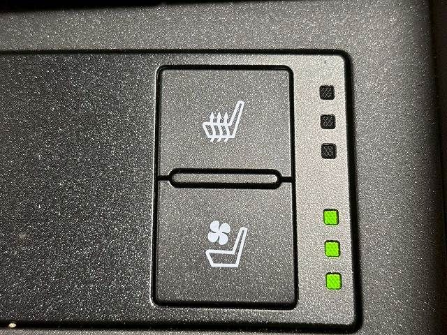 TOYOTA LEXUS IS300h 2018