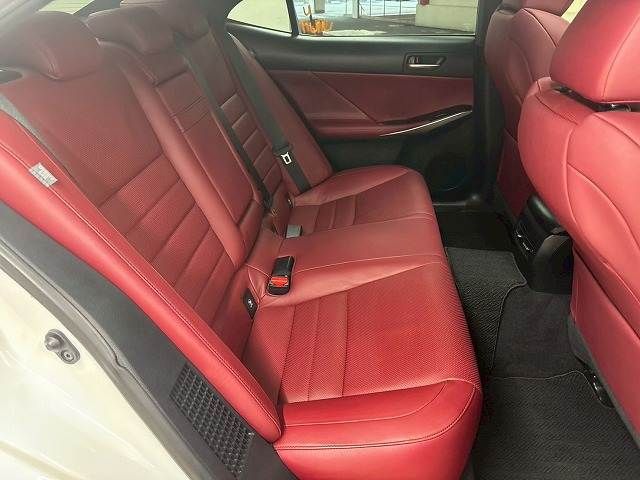 TOYOTA LEXUS IS300h 2018