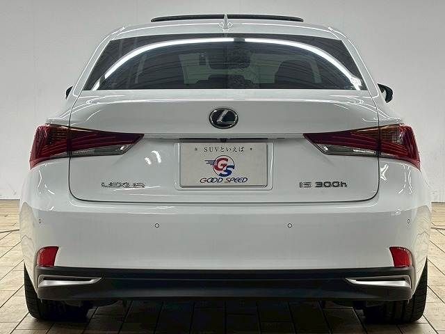 TOYOTA LEXUS IS300h 2018