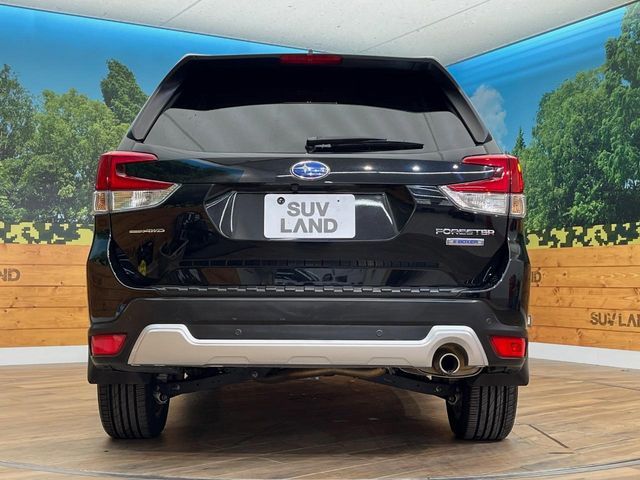 SUBARU FORESTER 2018