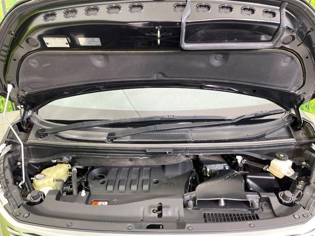 MITSUBISHI DELICA D:5 4WD 2023