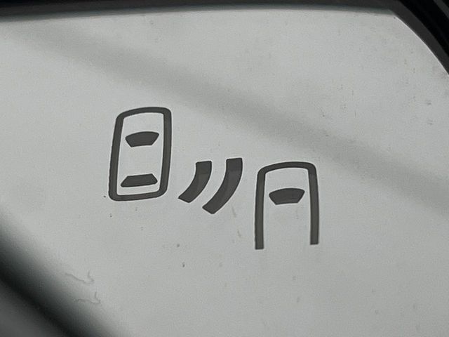 MITSUBISHI DELICA D:5 4WD 2020