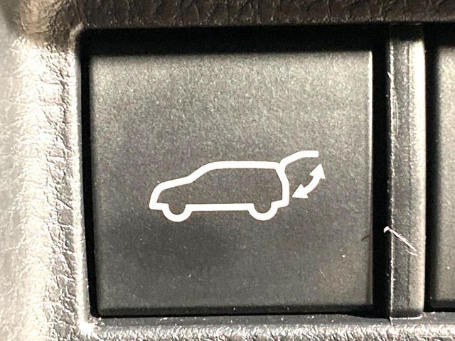 TOYOTA HARRIER 2WD 2020