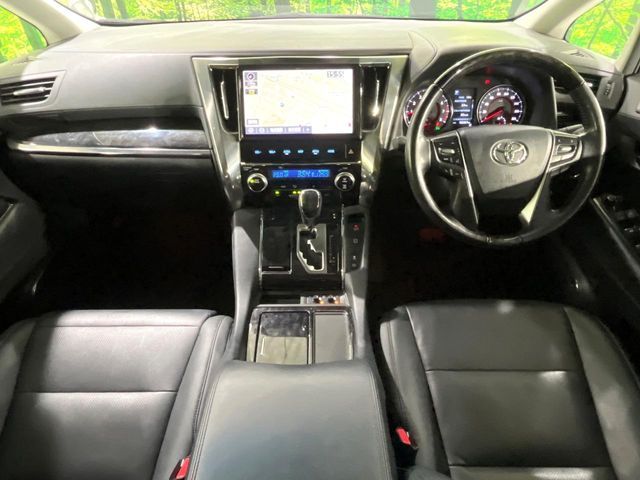 TOYOTA VELLFIRE 2019