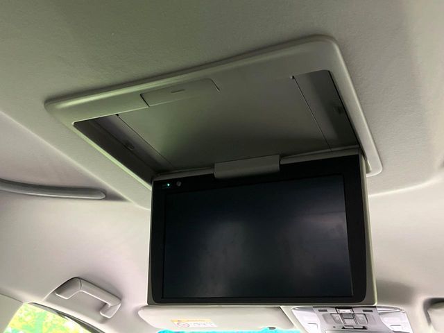 TOYOTA VELLFIRE 2019