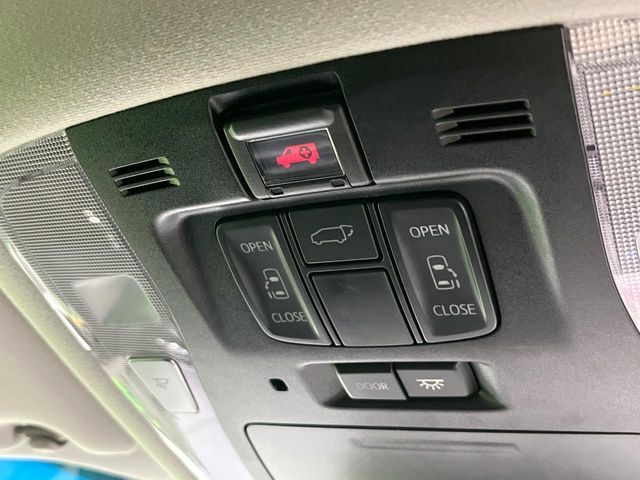 TOYOTA VELLFIRE 2019