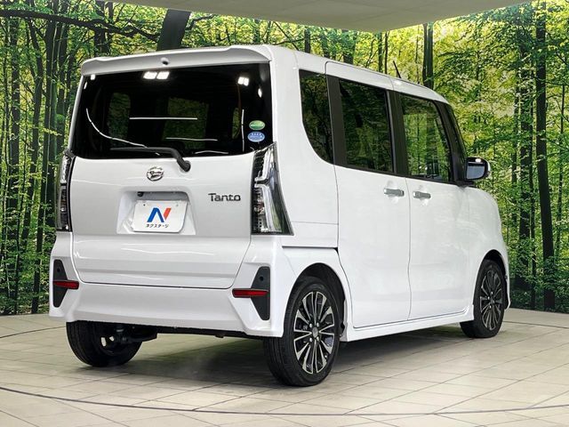DAIHATSU TANTO CUSTOM 2019