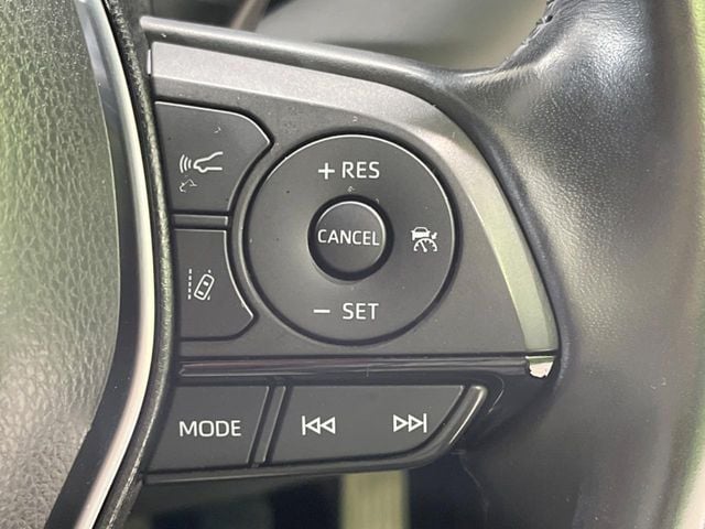 TOYOTA HARRIER HYBRID 2021