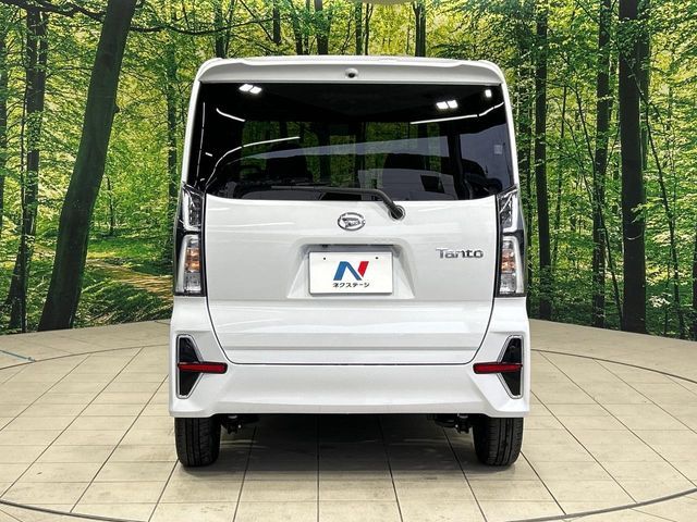 DAIHATSU TANTO CUSTOM 2020