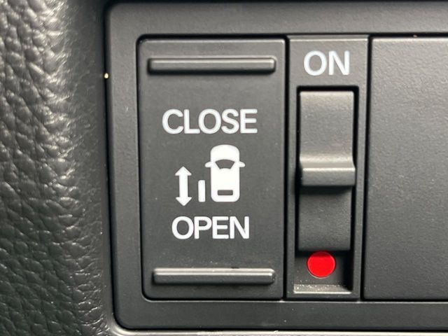 HONDA N BOX CUSTOM 2018