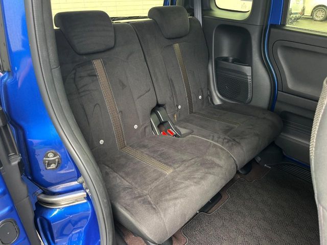 HONDA N BOX CUSTOM 2018