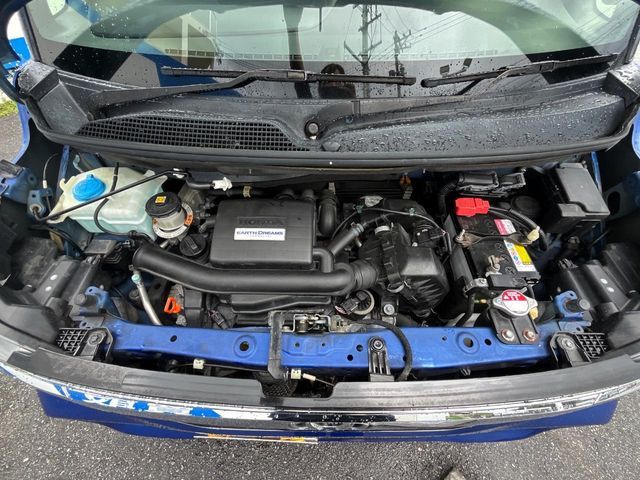 HONDA N BOX CUSTOM 2018