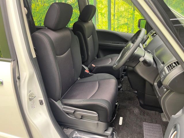 NISSAN SERENA  S-HYBRID 2013