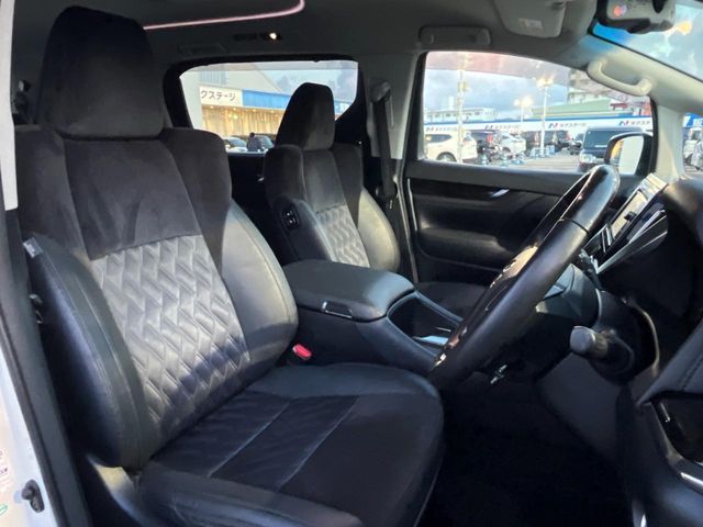 TOYOTA VELLFIRE 2015