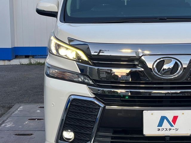 TOYOTA VELLFIRE 2015