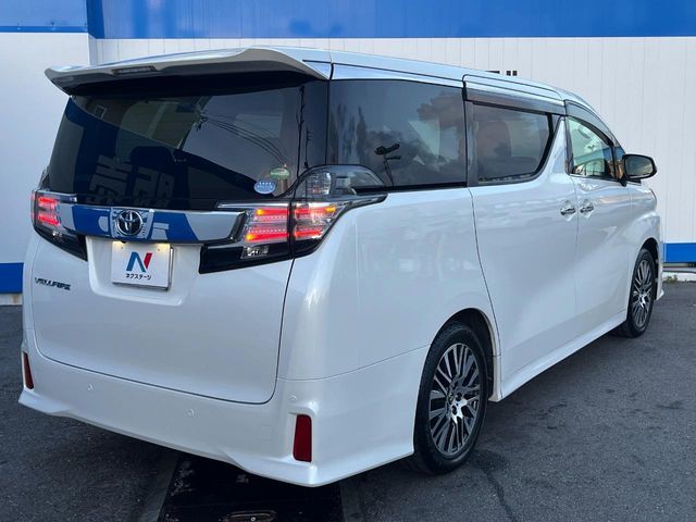 TOYOTA VELLFIRE 2015