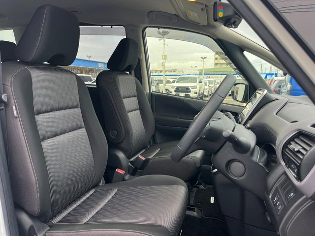 NISSAN SERENA  S-HYBRID 2021