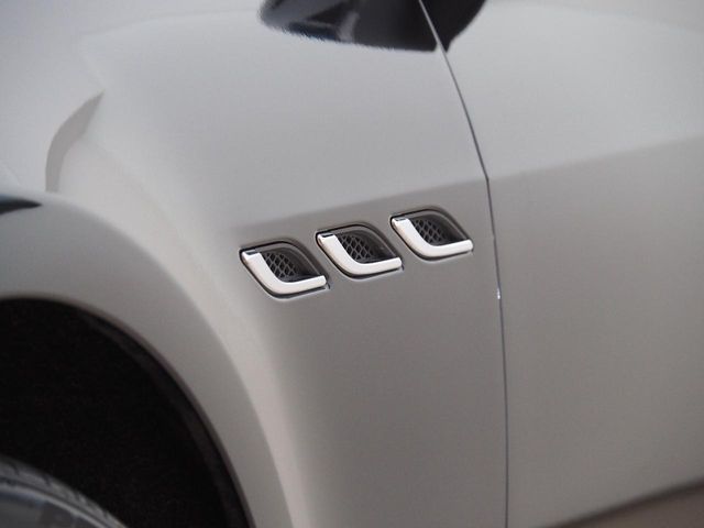 MASERATI MASERATI GHIBLI Sedan 2018