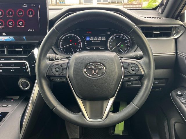 TOYOTA HARRIER 2WD 2022