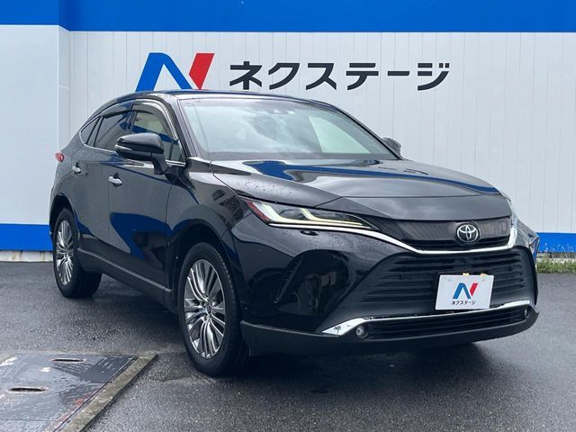 TOYOTA HARRIER 2WD 2022
