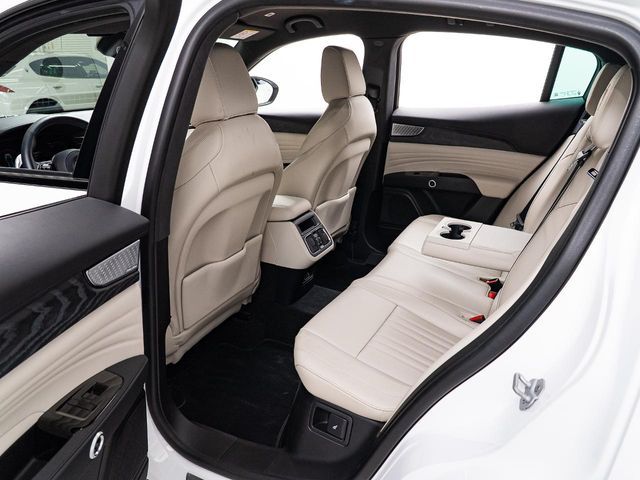 MASERATI MASERATI Grecale 2023