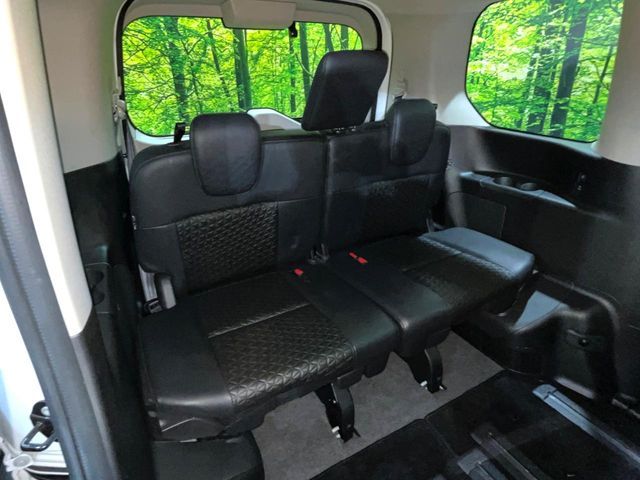 NISSAN SERENA  WG 2023