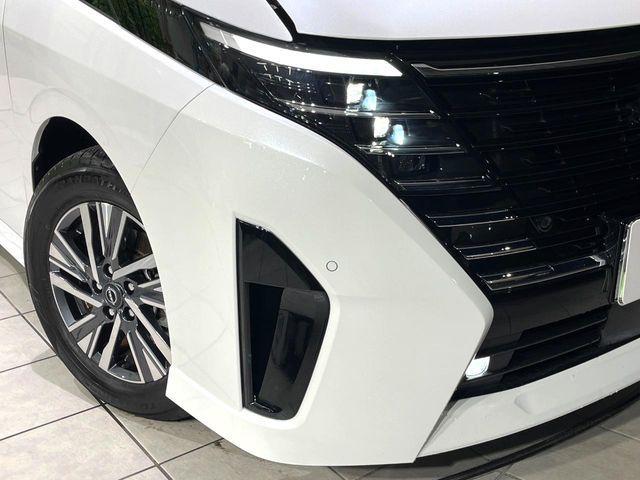 NISSAN SERENA  WG 2023