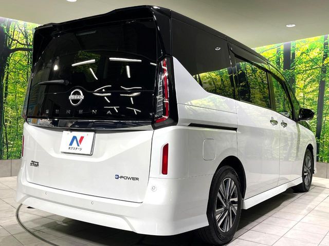 NISSAN SERENA  WG 2023