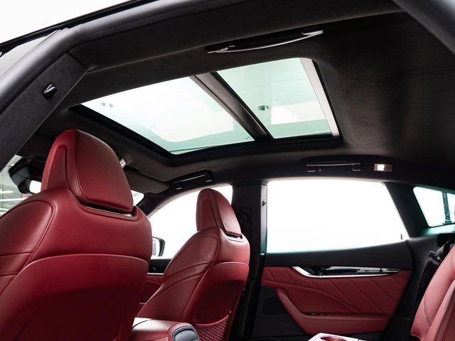 MASERATI MASERATI Levante 2022