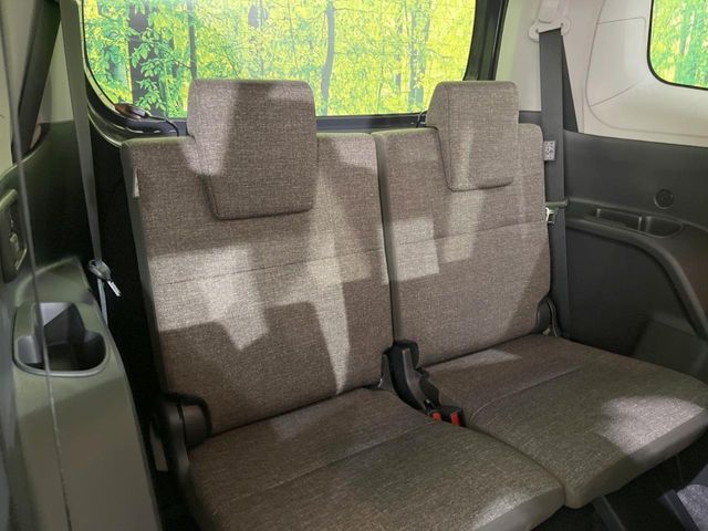 TOYOTA SIENTA HYBRID 2022