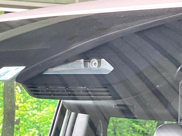 TOYOTA NOAH HYBRID 2023