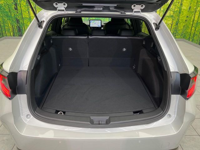 TOYOTA COROLLA TOURING HYBRID 2024