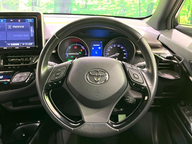 TOYOTA C-HR 2017