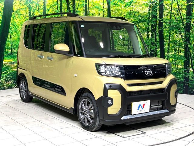 DAIHATSU TANTO FAN CROSS 2024
