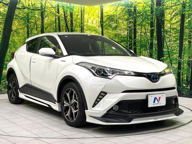 TOYOTA C-HR 2017
